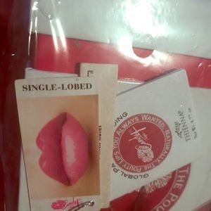 Candy Lipz Single Lobe lip plumper